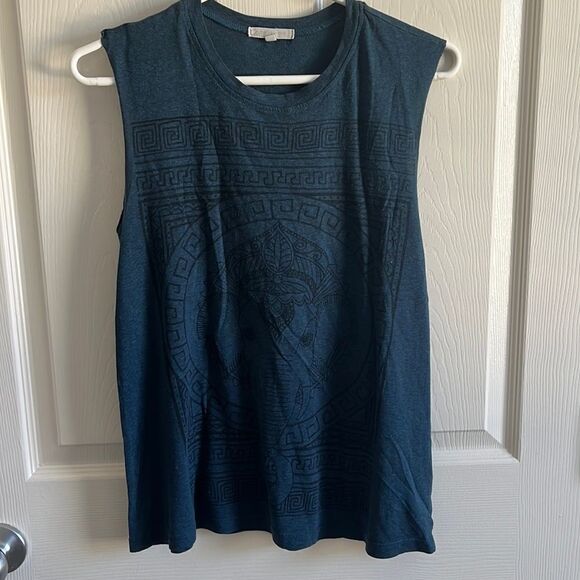 🌼3/$15🌼 Elephant Mandala Tank Top - Picture 1 of 9